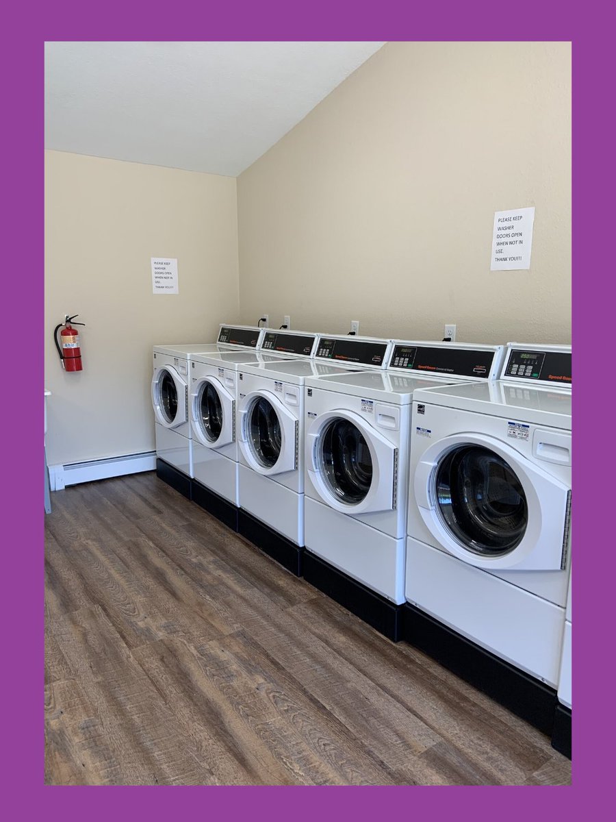 Hampton_Apts's tweet photo. Bright lights, spacious counters, and plenty of storage—our vanities are the perfect place to start and end your day. See for yourself! https://t.co/Ejd2e4LdjV