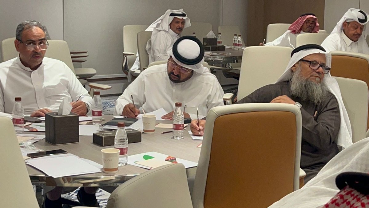 saudi_organic's tweet photo. نفذت الجمعية بالتعاون مع فرع @MEWA_KSA بمنطقة  #عسير مساء الأمس ورشة عمل بعنوان "تأهيل وحدات الإنتاج العضوي وتحت التحول".

تناولت الورشة نقاشات فنية وعملية حول التقنيات الزراعية الحديثة با #الزراعة_العضوية ، وكذلك الجوانب الإدارية في تنظيم السجلات الزراعية، وطرح الحلول والممكنات التسويقية التي توفرها الجمعية للمزارعين العضويين وتحت التحول.