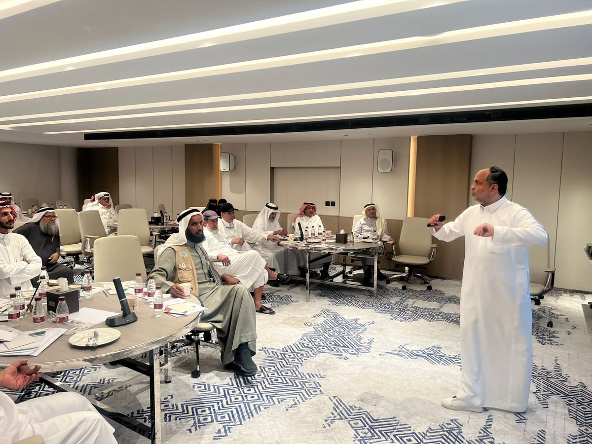 saudi_organic's tweet photo. نفذت الجمعية بالتعاون مع فرع @MEWA_KSA بمنطقة  #عسير مساء الأمس ورشة عمل بعنوان "تأهيل وحدات الإنتاج العضوي وتحت التحول".

تناولت الورشة نقاشات فنية وعملية حول التقنيات الزراعية الحديثة با #الزراعة_العضوية ، وكذلك الجوانب الإدارية في تنظيم السجلات الزراعية، وطرح الحلول والممكنات التسويقية التي توفرها الجمعية للمزارعين العضويين وتحت التحول.