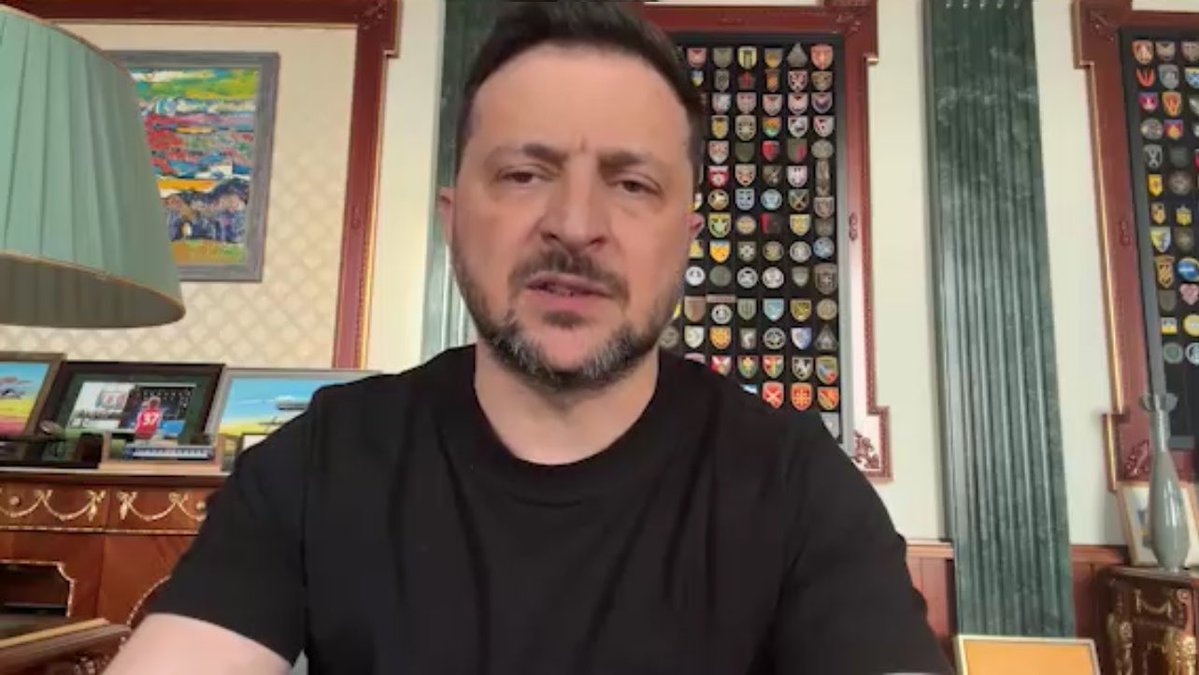 MAKS 25 🇺🇦👀 tweet media