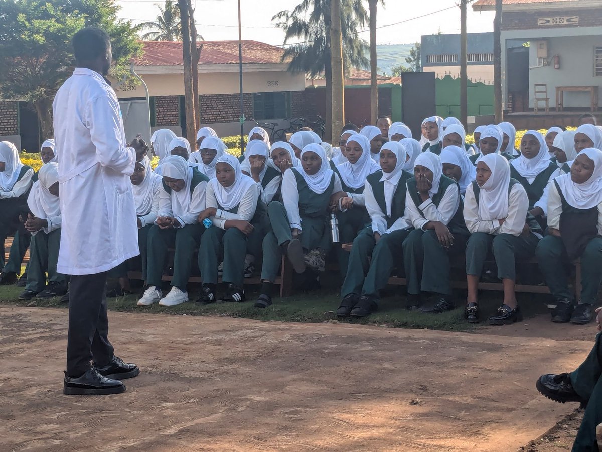 NMSAR_Rwanda's tweet photo. In collaboration with @RNMU1, #NMSAR continues its #ShieldProject campaign, advancing SRHR education across schools. As part of International Nursing & Midwifery Week 2026, a one of session was held in Lycee Islamic de Rwamagana, promoting awareness on #SRHR, #GBV prevention. https://t.co/hN57DzuLaE