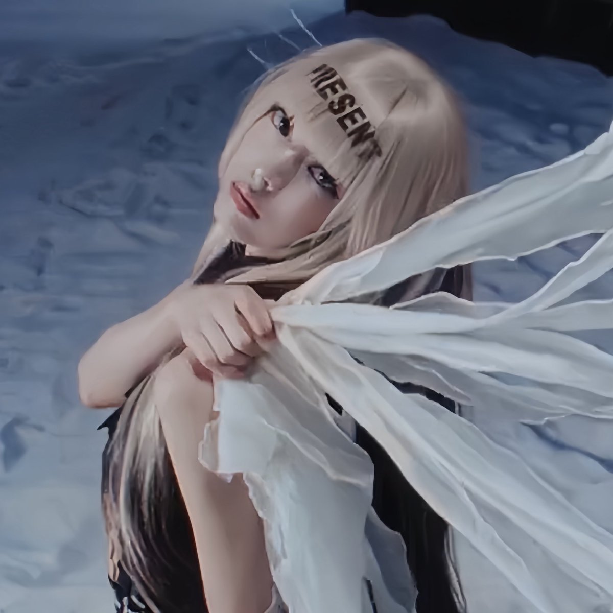 ዪ yuna tweet media