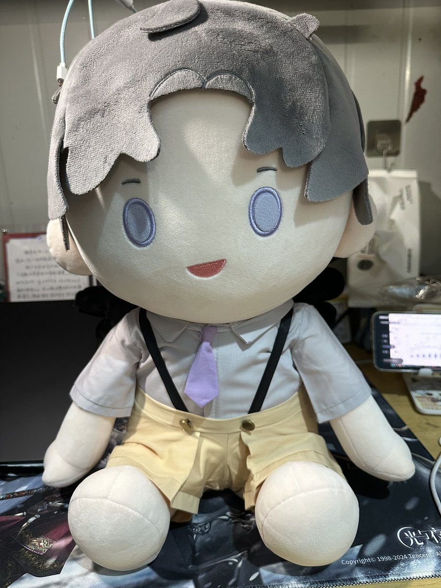 shanshanlaichen's tweet photo. 谁能看见查宝宝的小翅膀？ https://t.co/nuz1fhVIC0