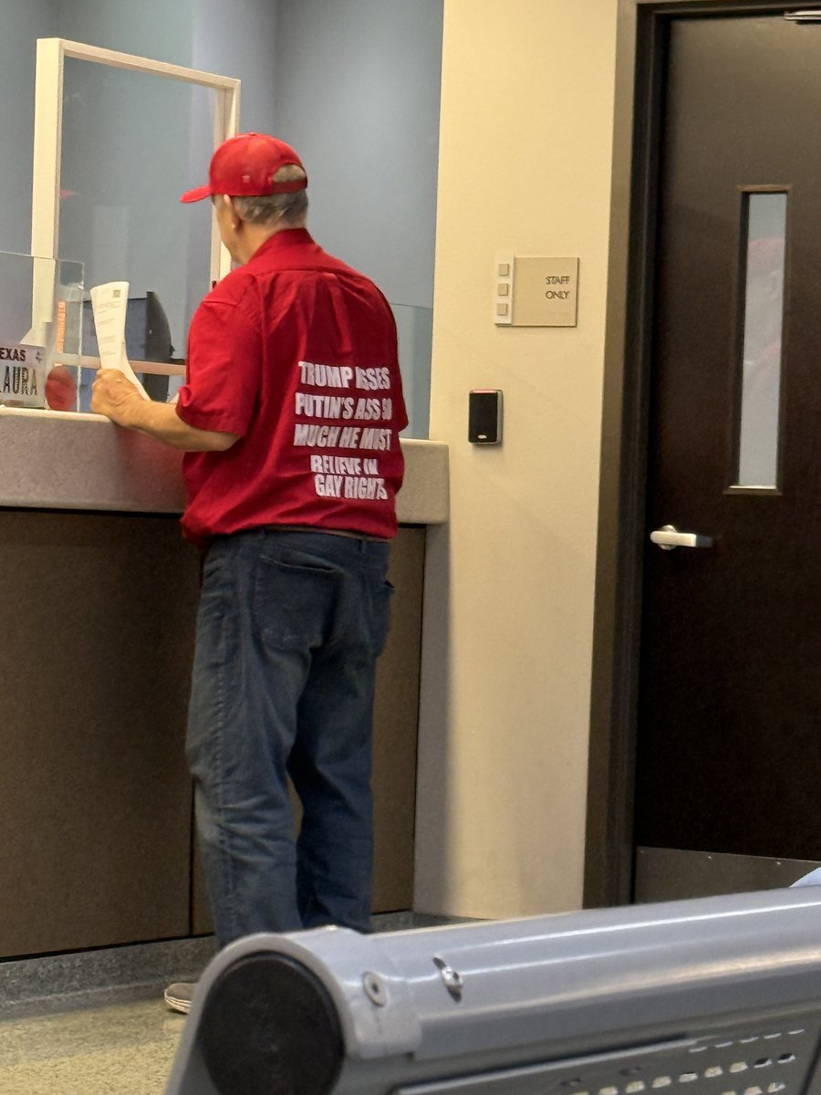 TeleTuberville's tweet photo. NE Tarrant County Sub-Courthouse… In the heart of MAGA-Land :) https://t.co/5BJW9c3djm