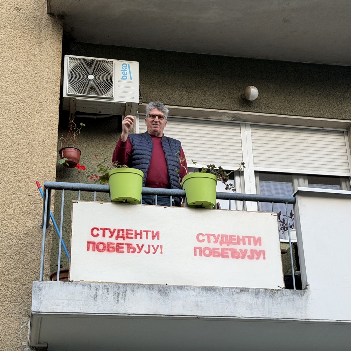 Laganica tweet media