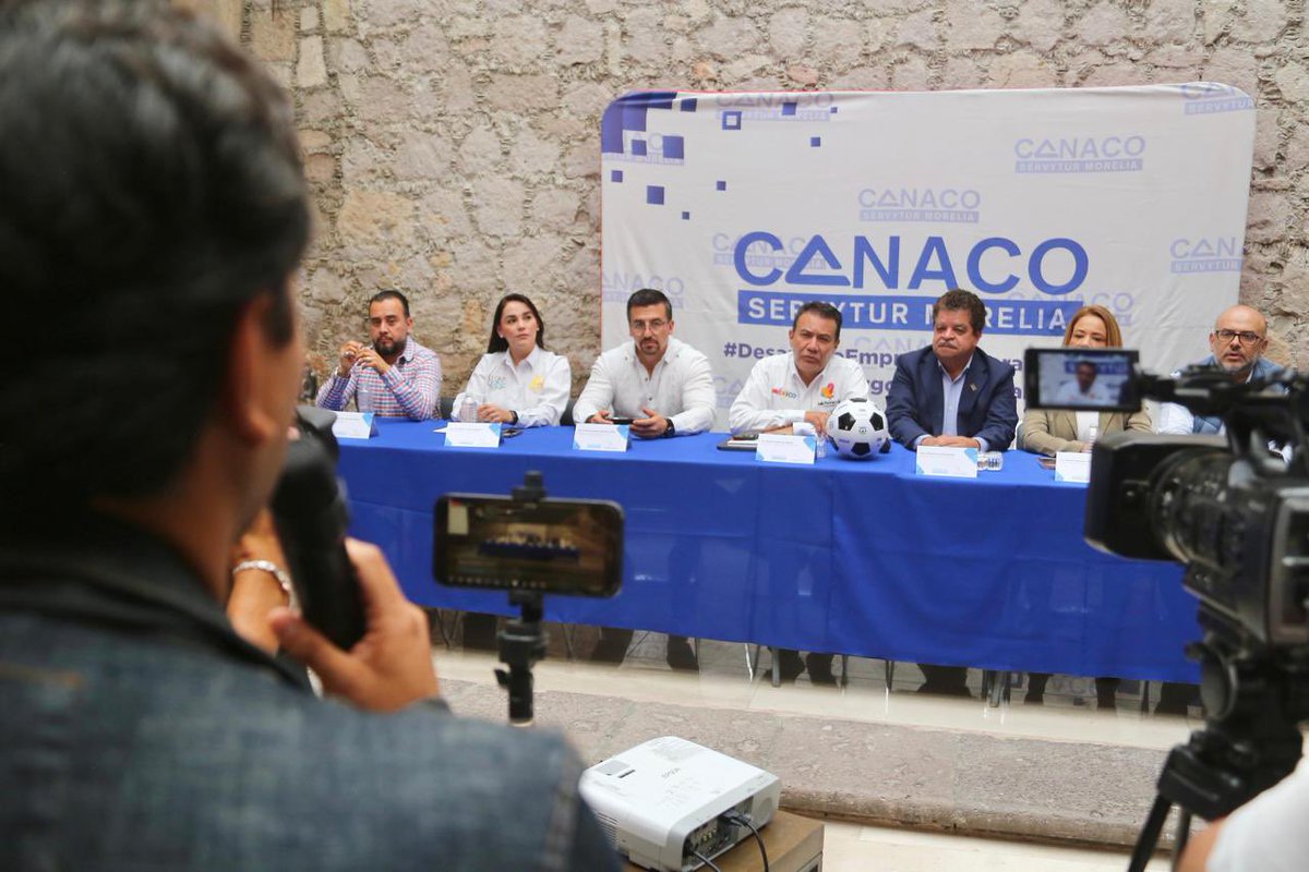 CANACO_MORELIA's tweet photo. 🗓️ Del 18 al 21 de junio, haz tus compras para viajar por Michoacán.

 Es el momento de registrar tu empresa, subir tus promociones y ser parte de la plataforma turística más importante del país impulsada por @CONCANACO.
#UnidadTransparenciaYResultados ✨ https://t.co/IoQSaiDEJP