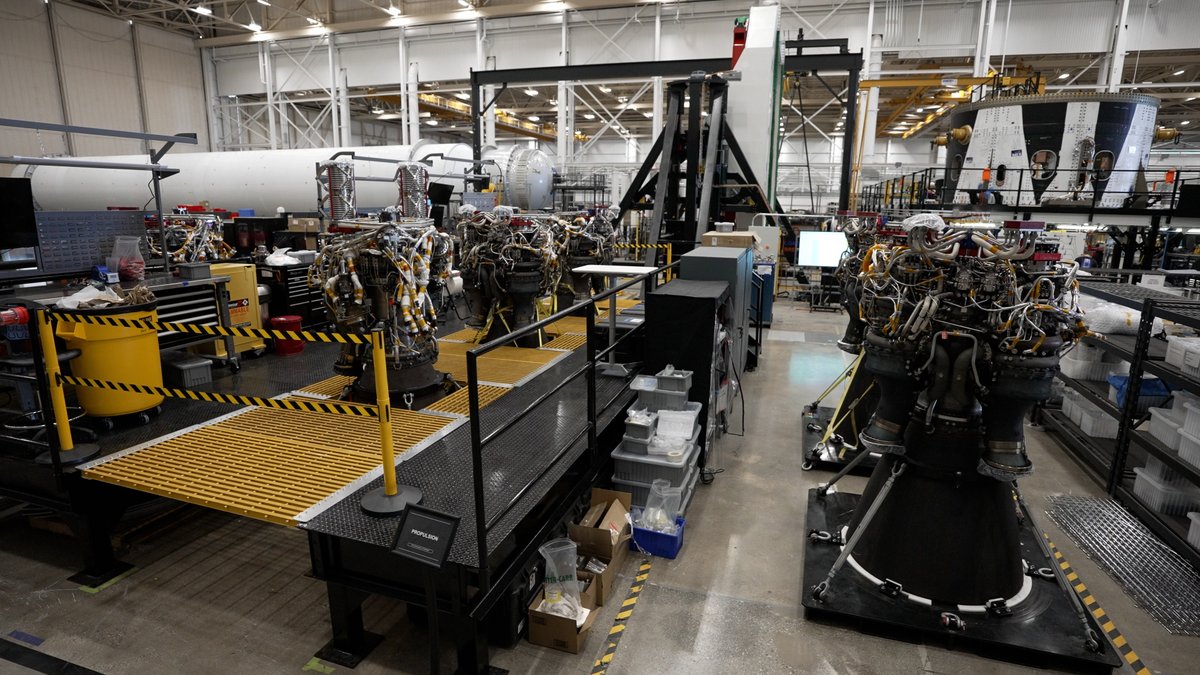 relativityspace's tweet photo. We’re scaling manufacturing, integration, and propulsion operations for future flights: 
https://t.co/O1xoFYlkaw https://t.co/7eKJE1FcYx