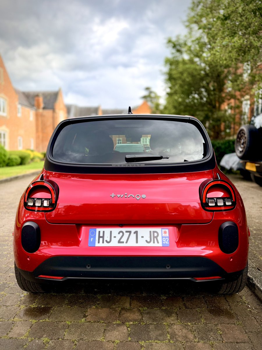 AutoPap tweet media