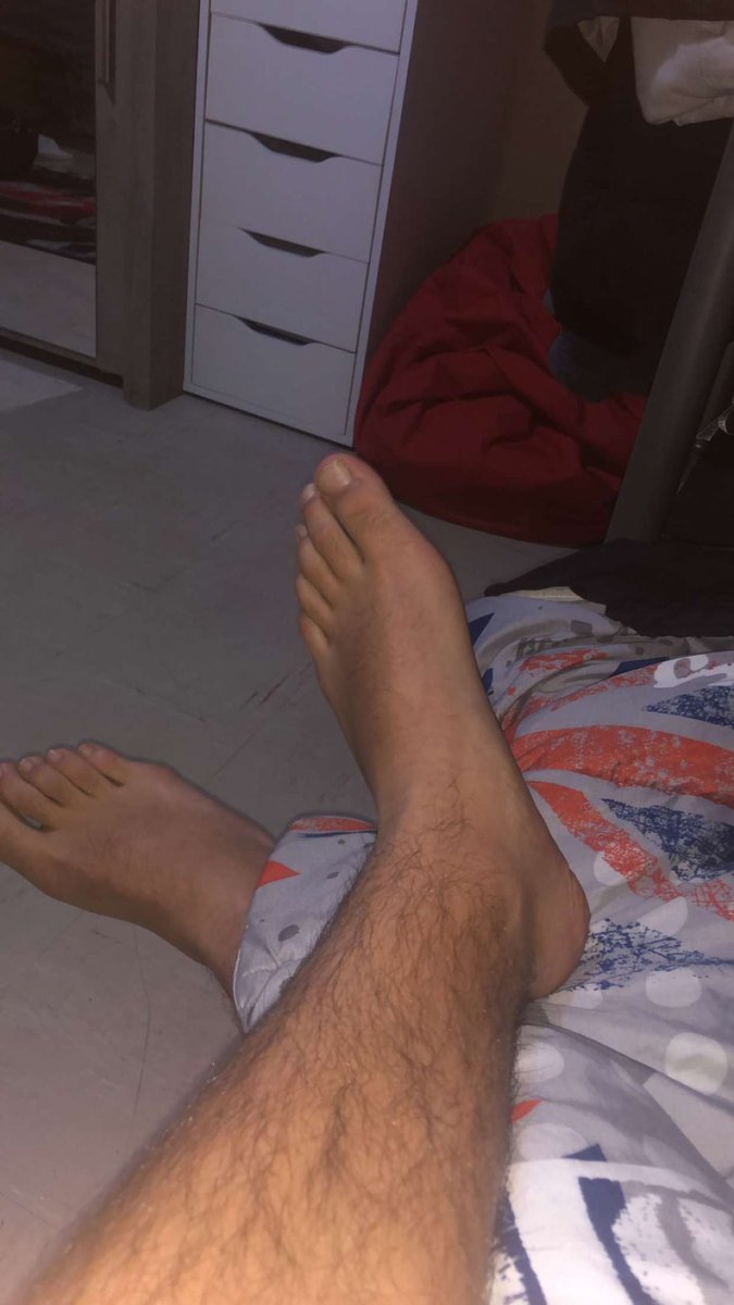 axelasm's tweet photo. Twink rebeu 🇩🇿🦶🏼❤️😘 #gay #twink #feet #feetfetısh #arabe #rebeu #algerien #snap #onlyfans https://t.co/qnzb4x8Joi