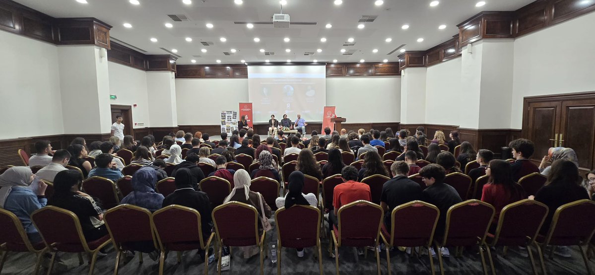 İzmir İl Milli Eğitim Müdürlüğü tweet media
