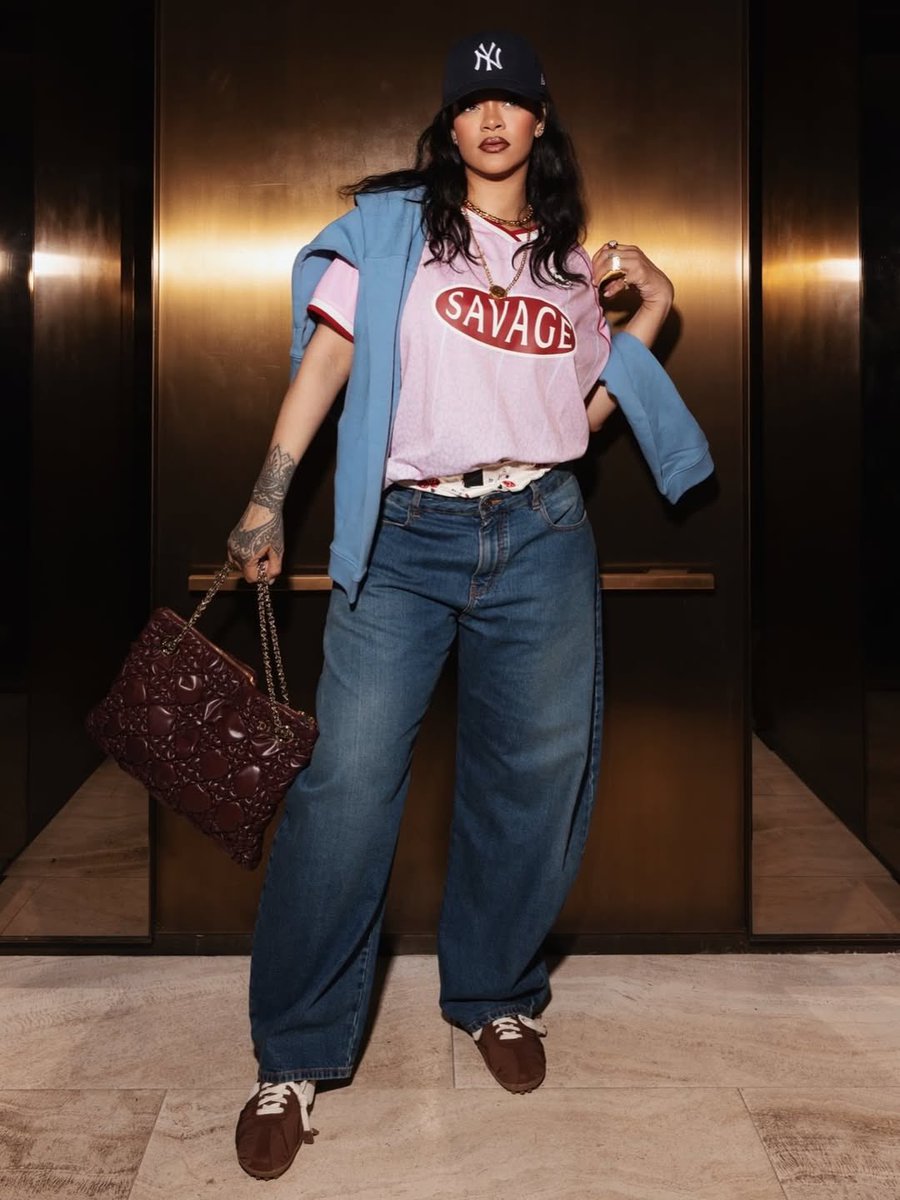 Fenty Headlines tweet media