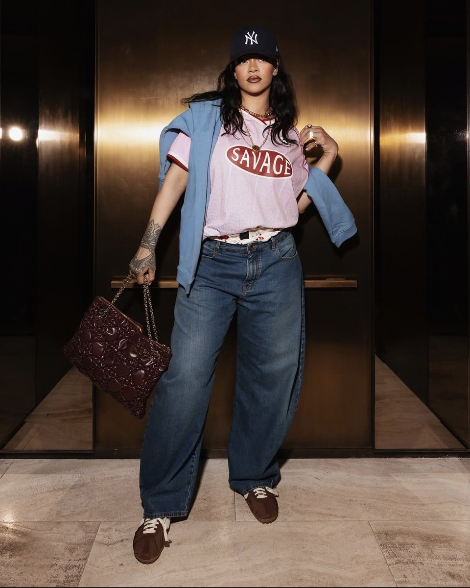 ② rihanna　225 55 19 Rihanna's partnership with Puma has come to an end. In my latest