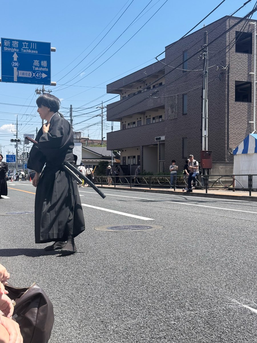 nosuke_74's tweet photo. 良い女がいるとナンパしちゃう土方さん
まだ慣れていない感のある彦五郎さん

かわいい夫婦写真
かわいい沖田さんと林太郎さんペア
。。。。💓

#さくらさくらカンパニー
#ひの新選組まつり https://t.co/gOVzkYJuJp