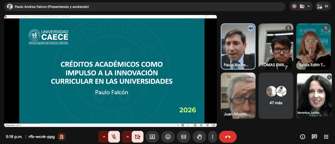 UCAECE's tweet photo. El jueves 30 de abril se realizó el encuentro "Créditos como herramienta para la Innovación Curricular", a cargo de nuestro Rector, el Dr. Paulo Falcón. 

Más info: https://t.co/9lbA6PfdZR https://t.co/uO5VUfrBtH