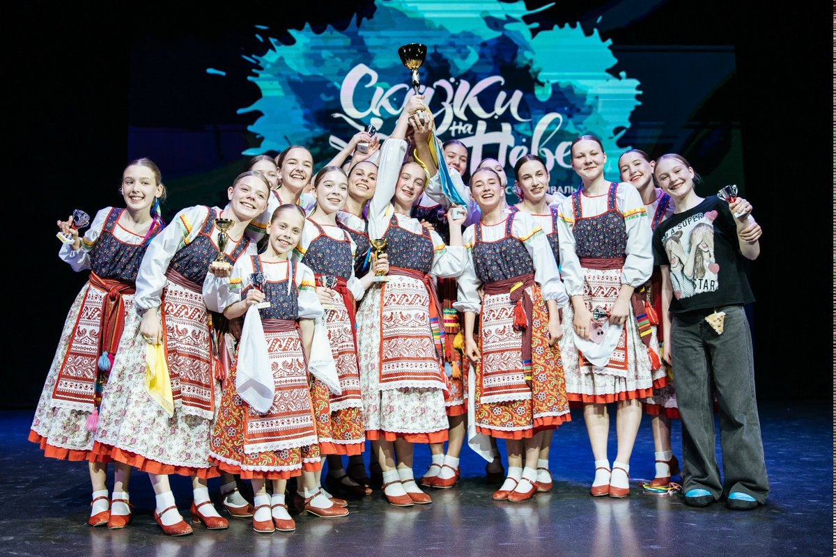 balashover's tweet photo. Танцевальные коллективы из Балашова покорили жюри конкурса "Сказки на Неве" https://t.co/eoWtHmGcRo https://t.co/0BBFHqXNKn