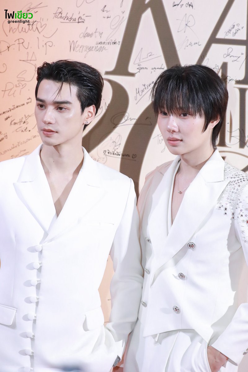 ไฟเขียว greenlight-ent. tweet media