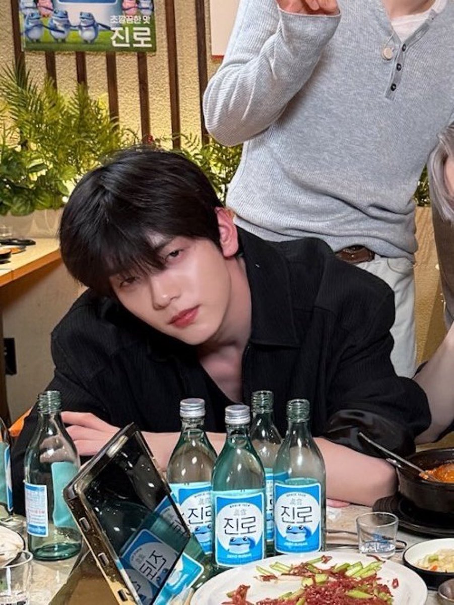 쵸아 tweet media