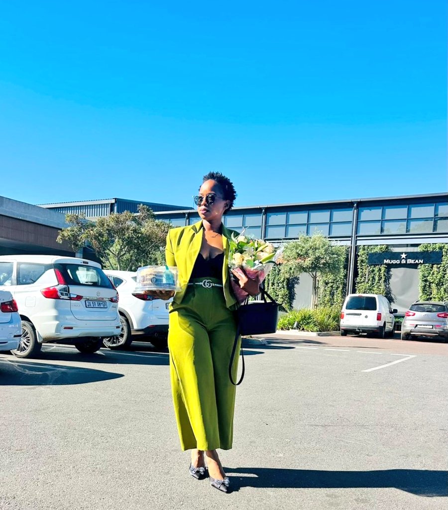 Housewife🌷♥️ tweet media