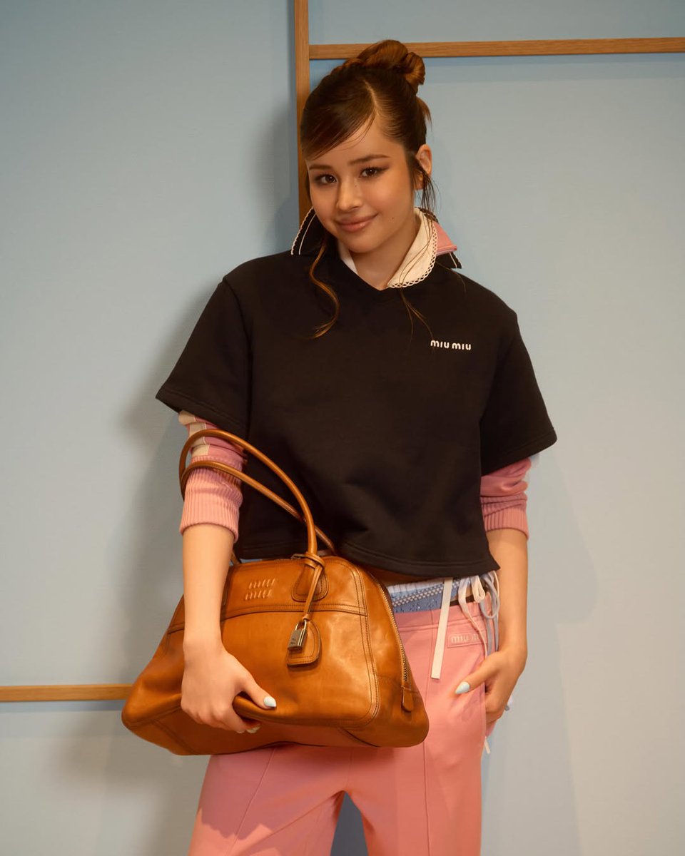 MIU MIU JAPAN tweet media