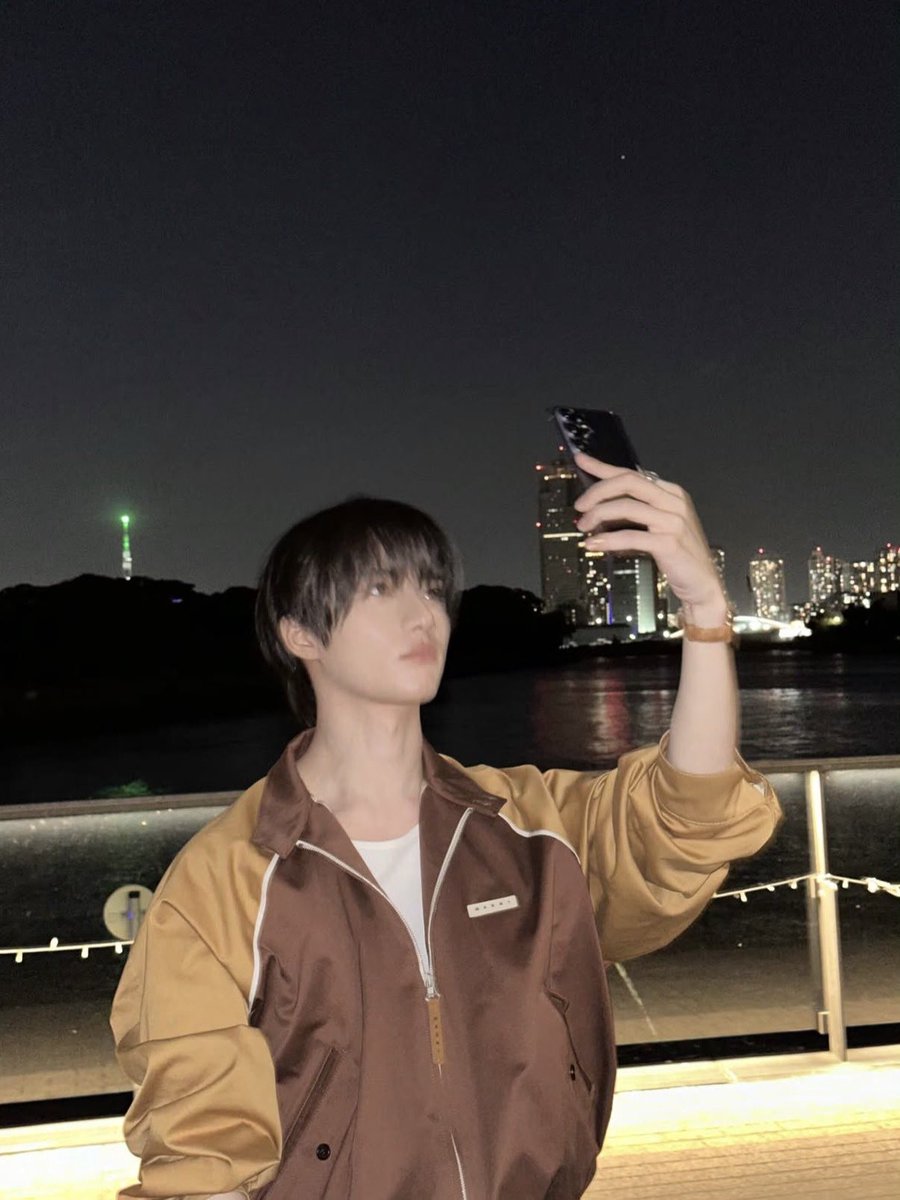 텬밤.zip tweet media
