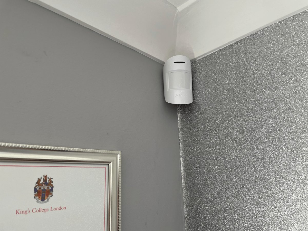 CCTVAware's tweet photo. Hey, you! Forget flowers that wilt in days. Give the gift of peace of mind this Mother's Day with a CCTV system that protects and lasts for years. #CCTVAware #totalcctvsolutions #SmartSecurity #SecurityExperts #ProtectWhatMatters https://t.co/j8shjZEaDp