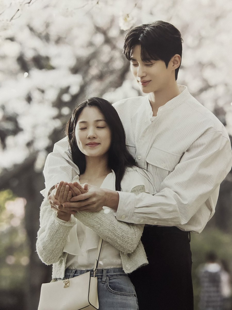 sofia_myra's tweet photo. Small bebe and her giant (2) 💕🤏 https://t.co/ujIlw567cK