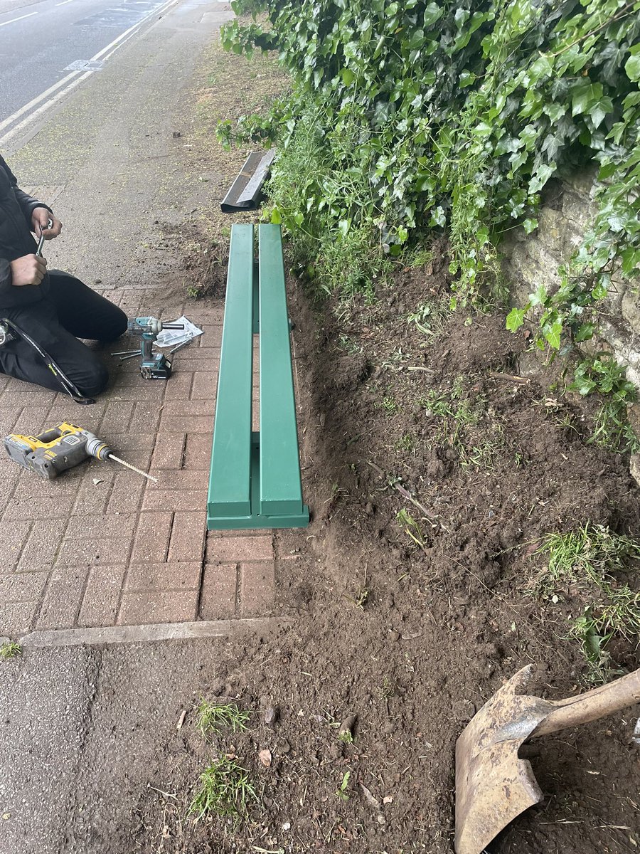Duston_PC's tweet photo. We have installed two new benches in Duston. One at the Bus Stop opposite Timken Way South and the other near the Coop up Main Road. https://t.co/2pF3I2g7CS