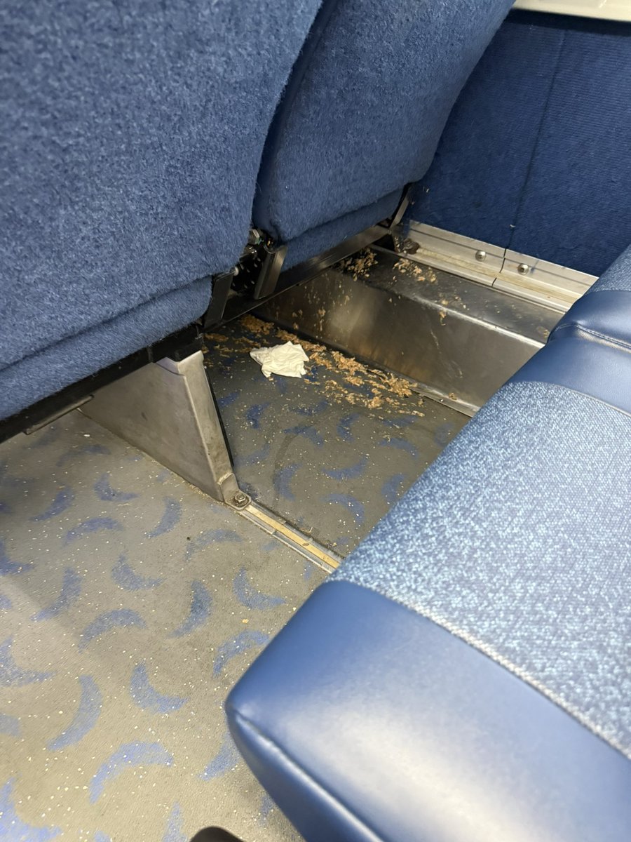 nikki_aldente's tweet photo. This is what riders are paying for @GovSherrillNJ @NJTransit_CA @NJTRANSIT during rush hour. I wonder how long this was left like this and PAYING riders had to deal wit this @News12NJ #njtransit #njtranshit https://t.co/X73gSnhdAH