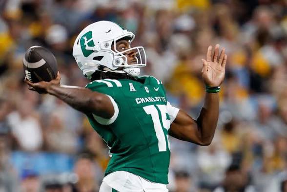 Deon3Barnes's tweet photo. Blessed to Receive an offer from The University of North Carolina at Charlotte! 

@CharlotteFTBL @CoachTFitch @CioffiGary @TomLoy247 @ChadSimmons_ @247Sports @Rivals @TomLuginbill @TNSelect7V7 @QBC_Nashville @WCFball @CoachBKPowell @CoachCouncil47 https://t.co/yw4dniR2LX
