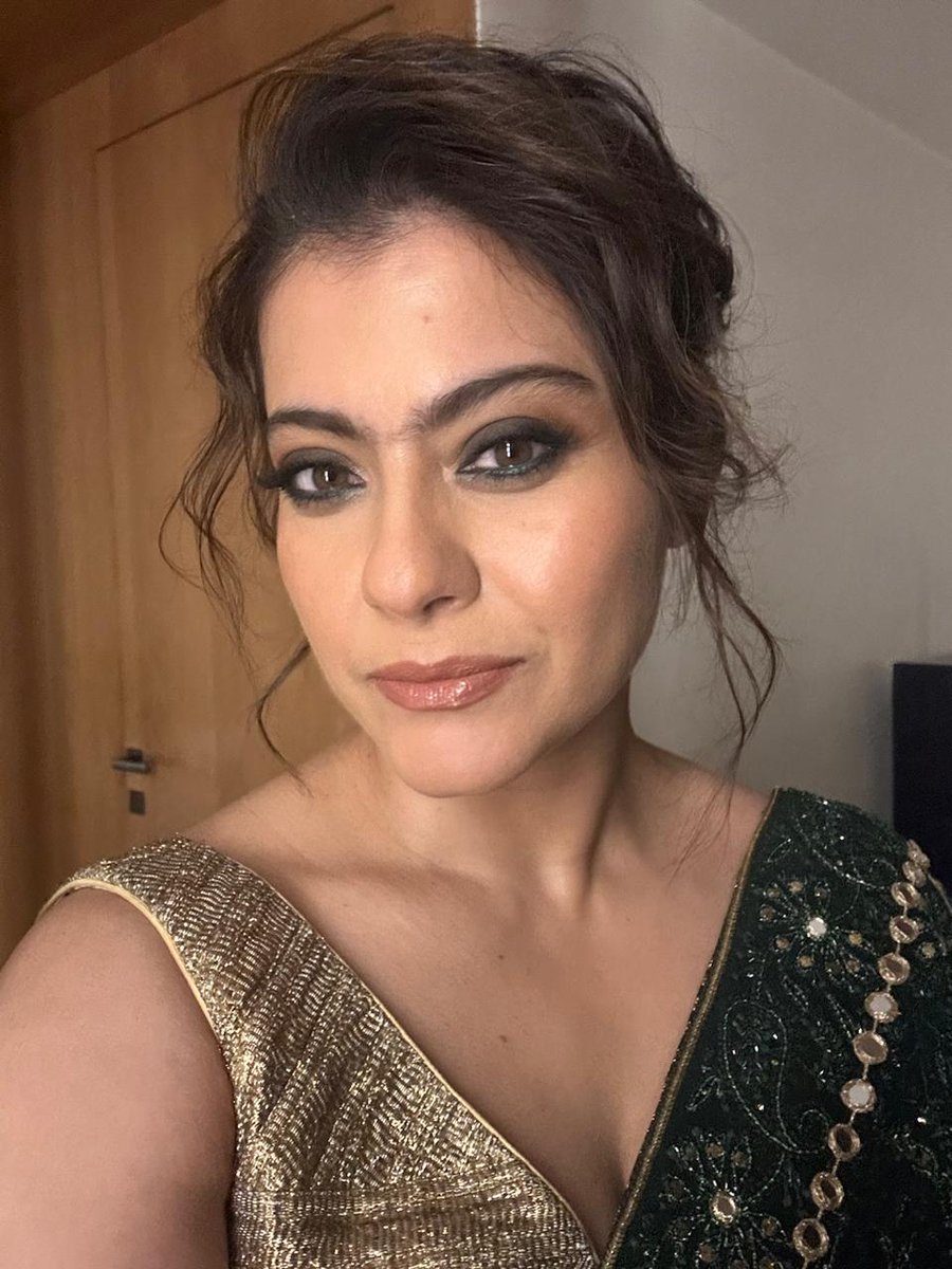 Kajol tweet media
