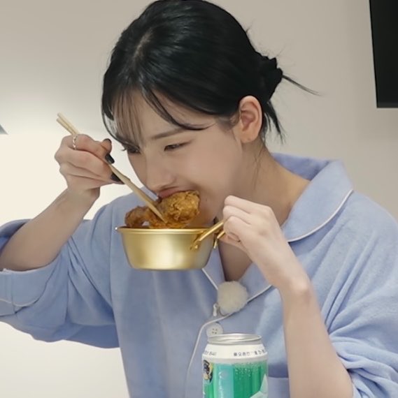 꿀 tweet media