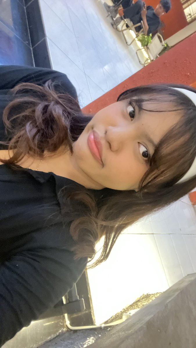fie ꫂ ၴႅၴ tweet media