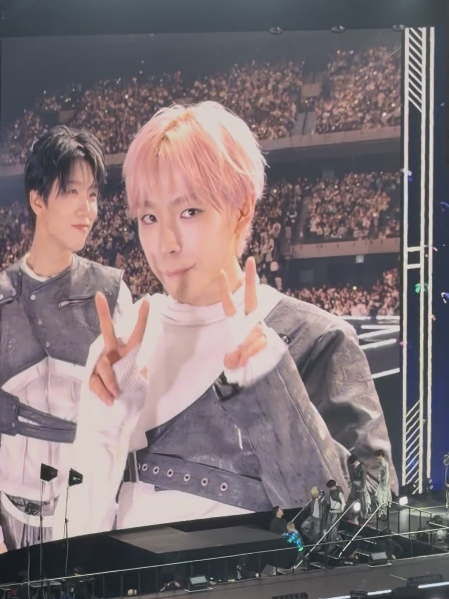 dcys45's tweet photo. tag ✶⋆.˚꩜ (+ alt)

#nctwish好きな人と繋がりたい #ウィシズニと繋がりたい #위즈니트친소 #위즈니_트친소  #nctwish https://t.co/E1yYV3KXwE