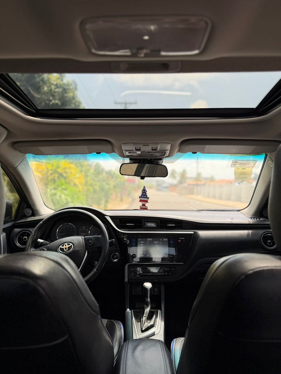 dx_autos's tweet photo. 2017 Toyota Corolla SE
1.8L
Push to start
Sunroof
Infotainment screen
Reverse camera
Well maintained

Price: GHC 129,000

WhatsApp/Call: 0550256731
https://t.co/BO3xOxfEx4 https://t.co/46nrqbfNJT