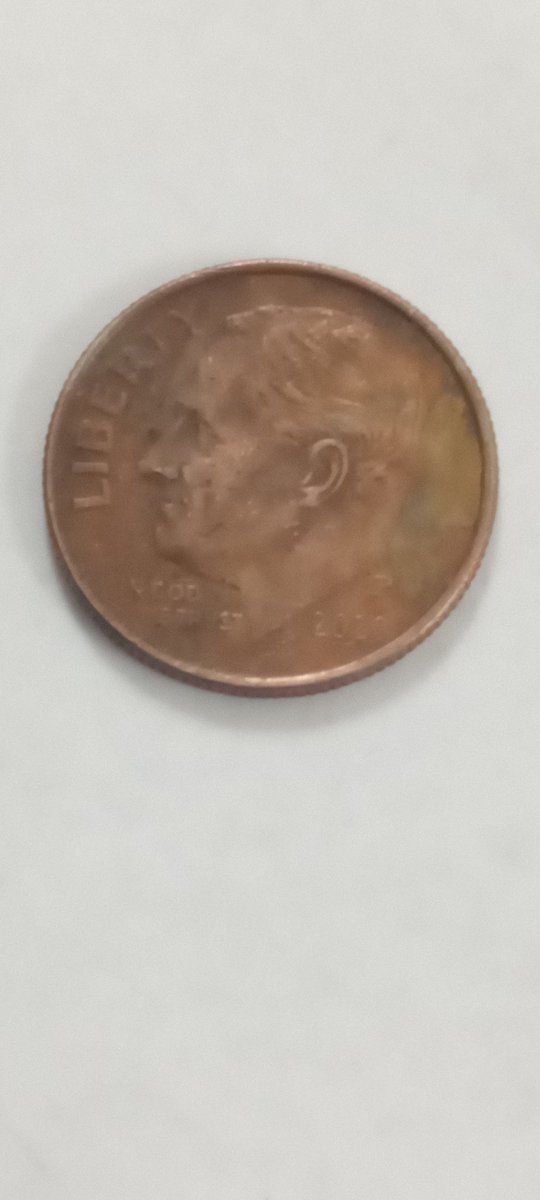 TorrieEdwards19's tweet photo. For sale ! A brown done with a little discoloration on the crack!! 💸💲make offers https://t.co/6GbX3CaCYJ