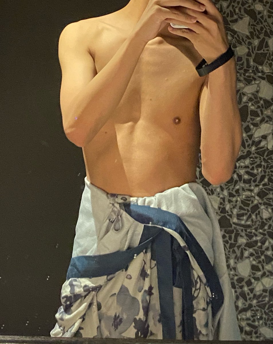 Zoom394's tweet photo. อันยองฮาเซโยครับเธอ @ryuuonsen https://t.co/KWms5bnnTC