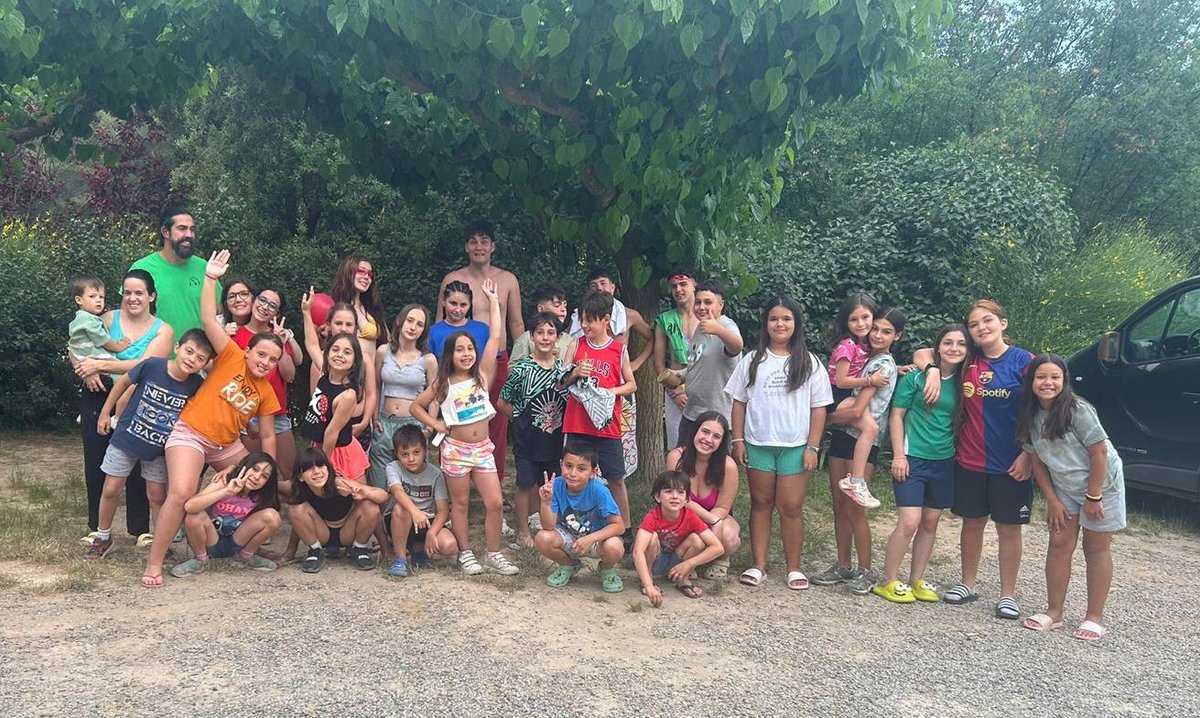 revistacastells's tweet photo. Psicologia al pom de dalt.
▶️ El cas dels Castellers de Mollet:
✍️ @rogerparera
👉https://t.co/9vHWYzZVKz
#castellers #castells https://t.co/Wh6yaw1qft