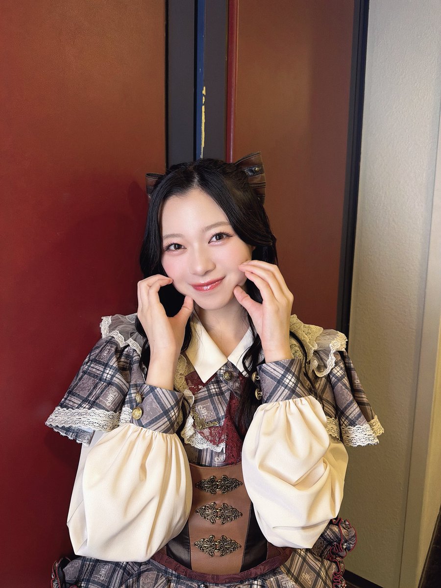 murayama_yuuka's tweet photo. ૮ • ·̫ • ა💛🤎🍮 https://t.co/K0i5aFi8z1