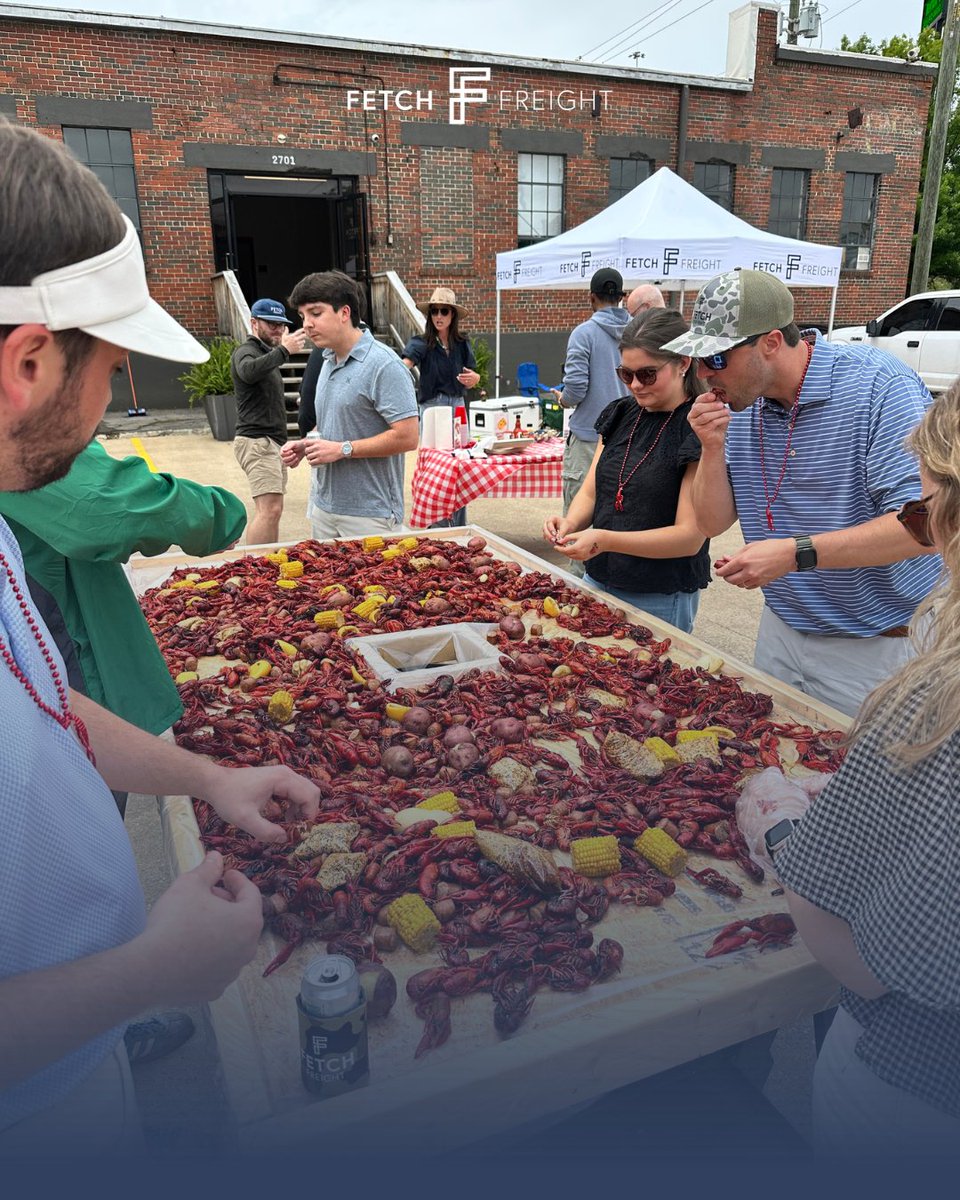 FetchFreight's tweet photo. Kicking off the summer with a Fetch crawfish boil! https://t.co/Xs93YmpvTu