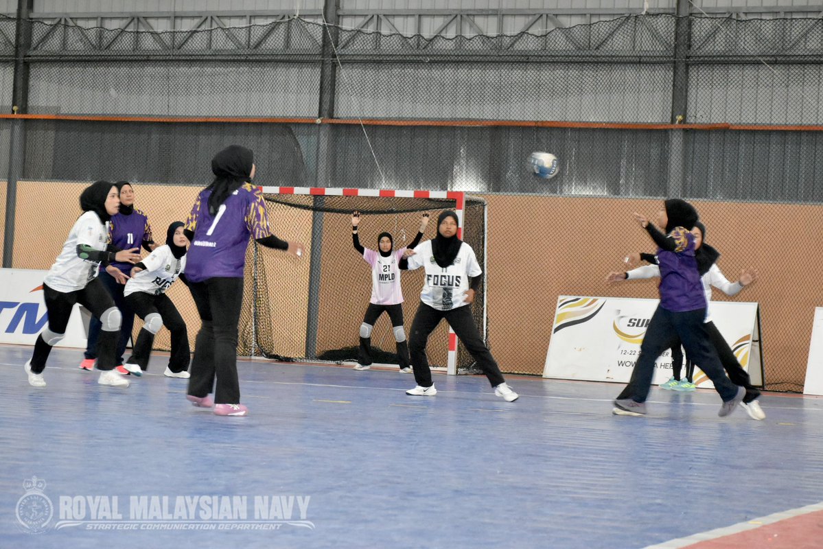 RMN HQ LNB Official tweet media