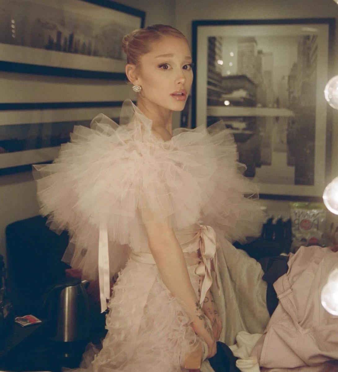 Ariana Grande Polska tweet media