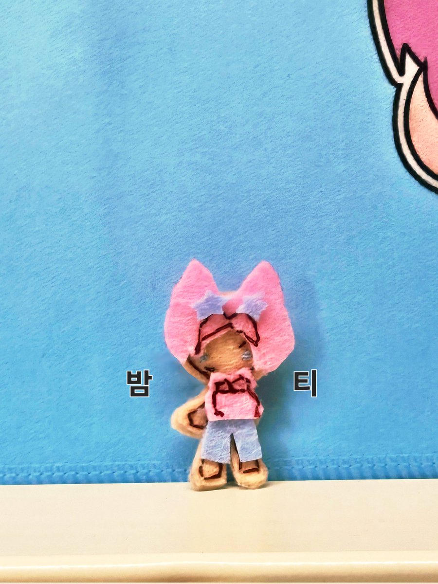 허허 tweet media