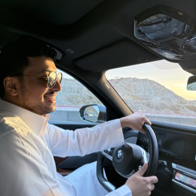 MAMB_0's tweet photo. #NewProfilePic https://t.co/dxNHVnRuS8