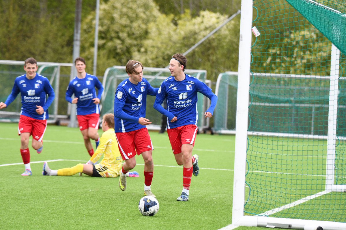 Lokalfotballen tweet media