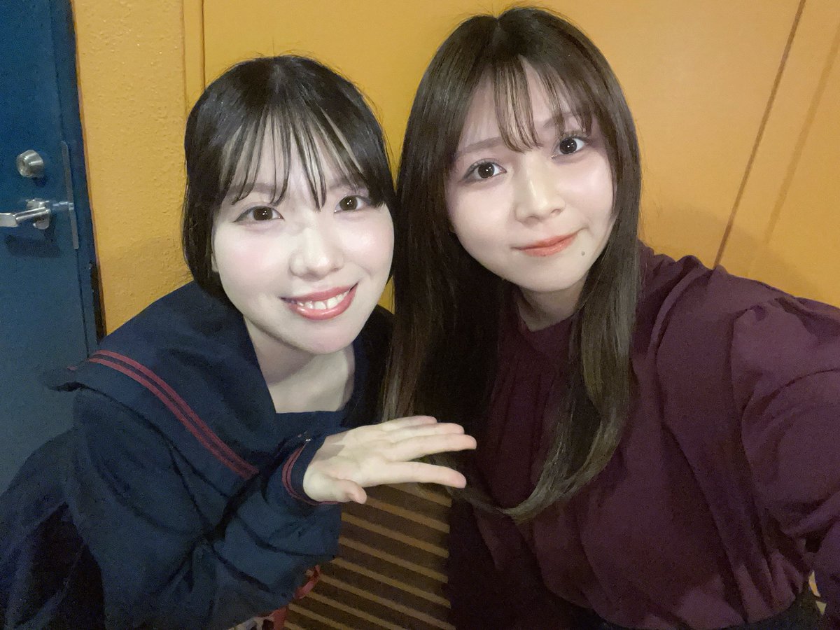 岩倉 あずさ tweet media