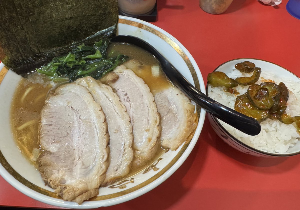 TERAx6x5's tweet photo. いぇっ https://t.co/J87likVrV5