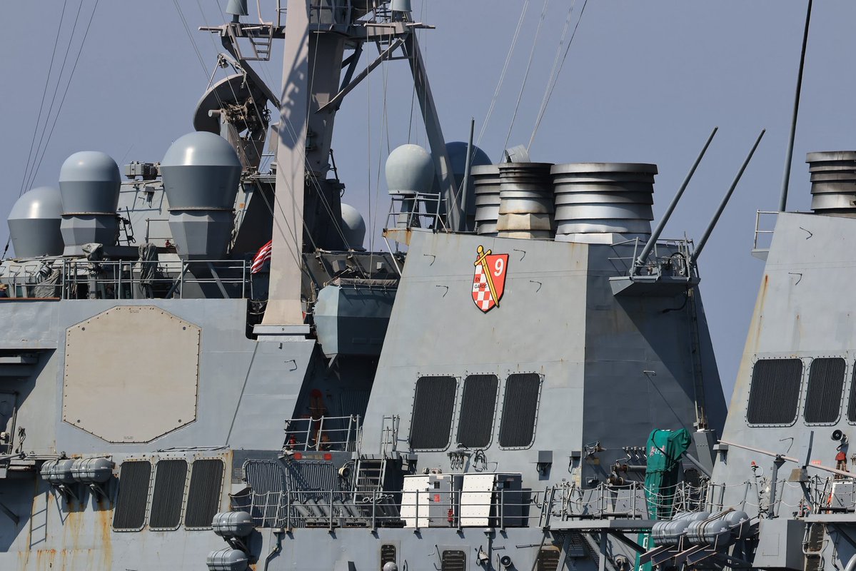 RT @svXwunjkknbmZYw: サンディエゴを母港とする第9駆逐戦隊(DESRON-9