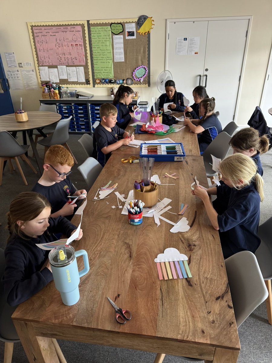 Miss Peaty tweet media