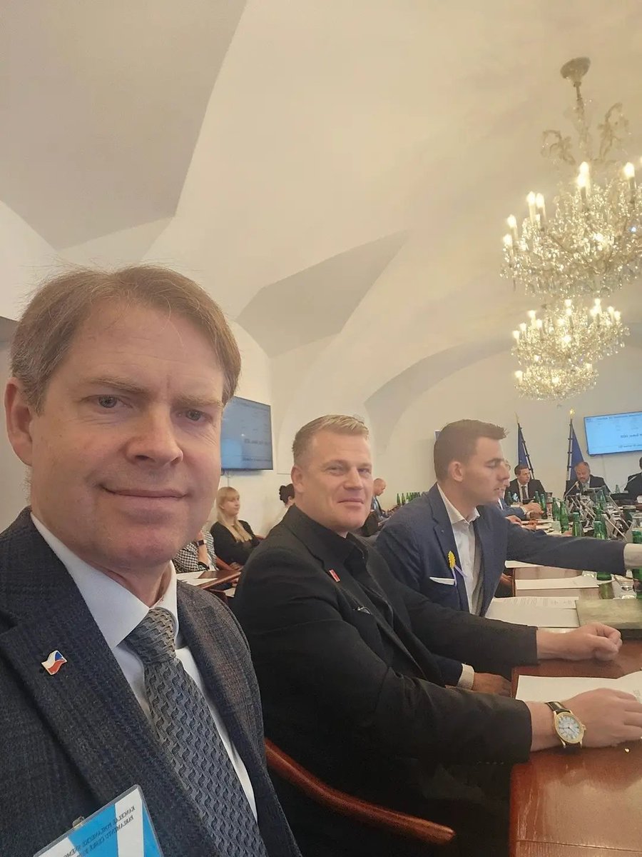 Jan Bartek tweet media