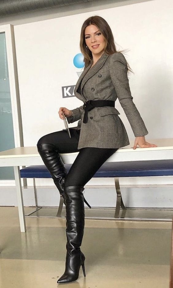 NikitaOne tweet media